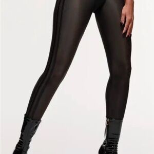 IVY PARK Black High-Rise Leggings with Side Rib Detail
